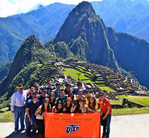 Students from the College of Engineering participated in a three-week, faculty-led program in Peru where they learned about global and regional sustainable engineering. Photo courtesy of the College of Engineering